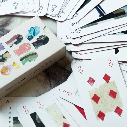 Un jeu de cartes par Amelie maison d'art et ses artistes 