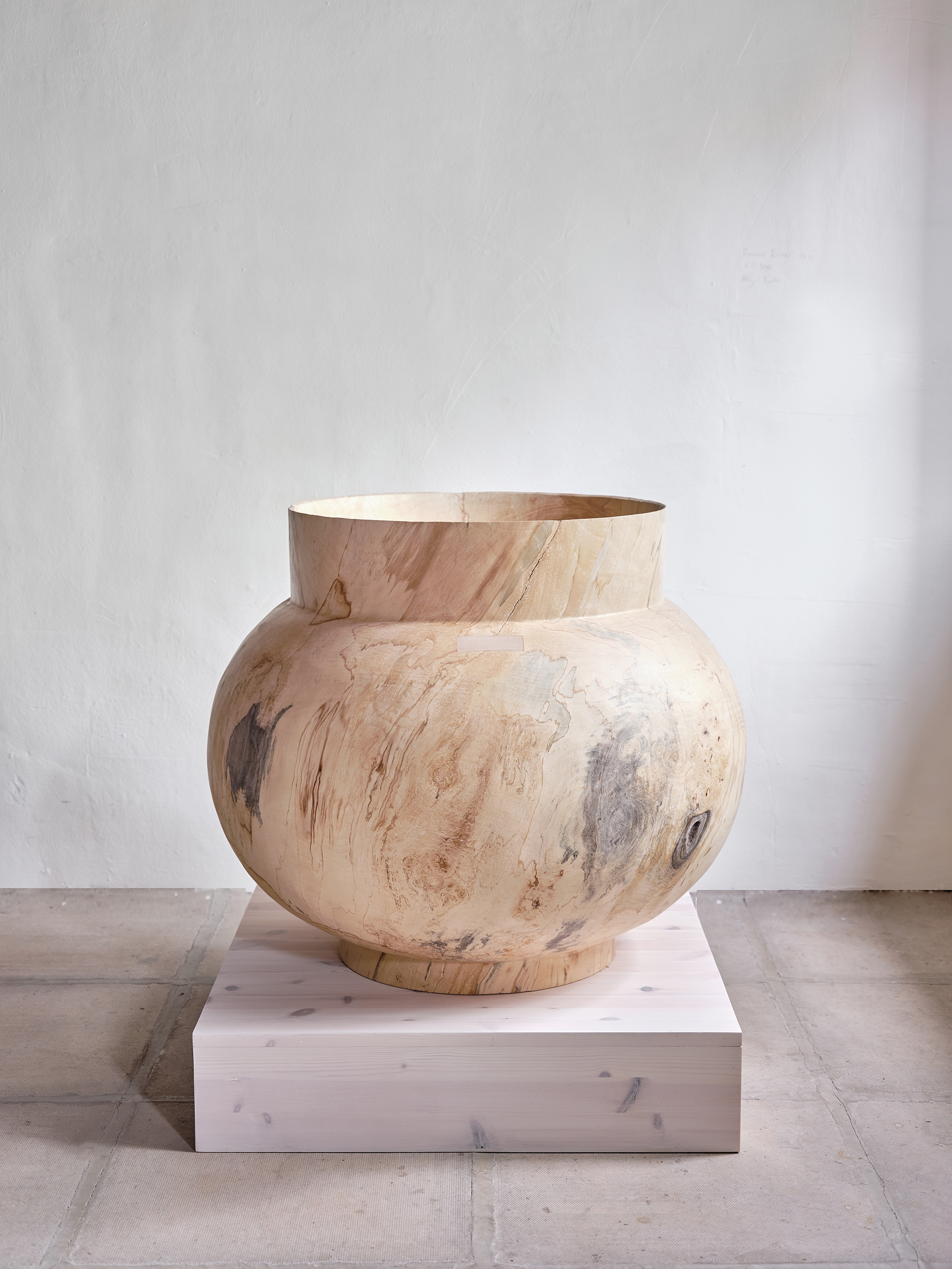 Horse chestnut land jar